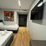 Lili-1 Sarandë