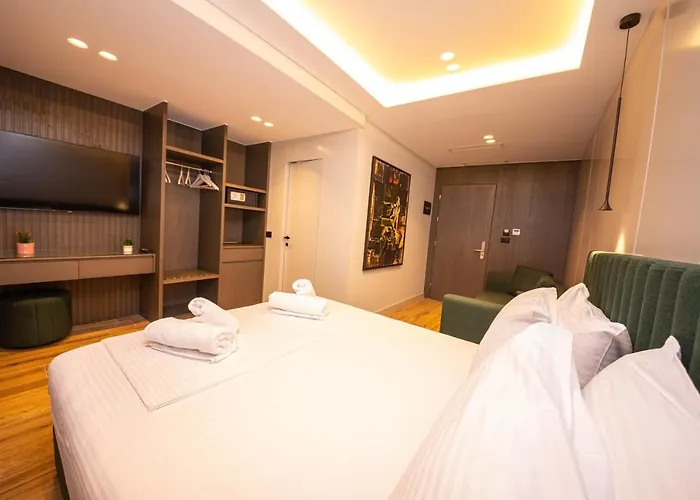 Lili-1 Sarandë