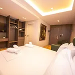 Lili-1 Sarandë