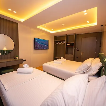 Hotel Lili-1 3*