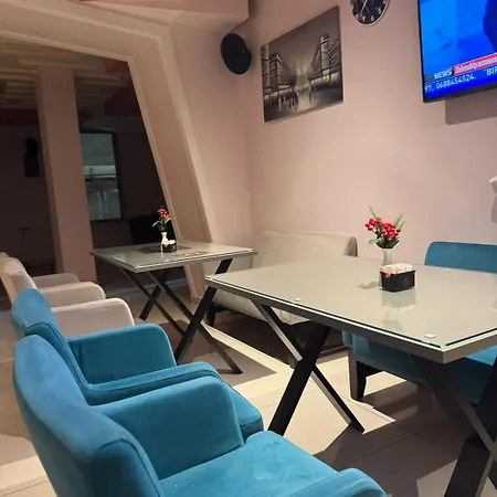 Lili-1 3* Sarandë
