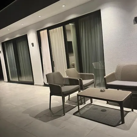 Lili-1 Sarandë